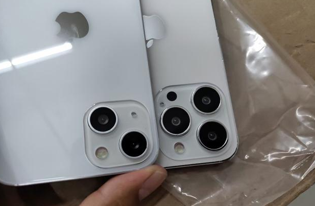 云溪苹果手机维修分享iPhone 13‌机模长什么样 